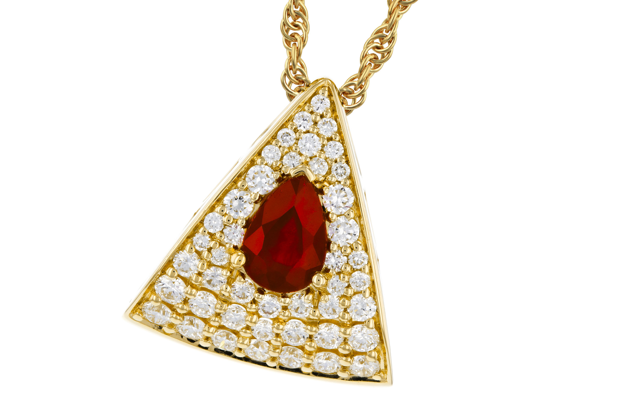 F294-47985: NECKLACE .46 RUBY .80 TGW (6x4MM RU)