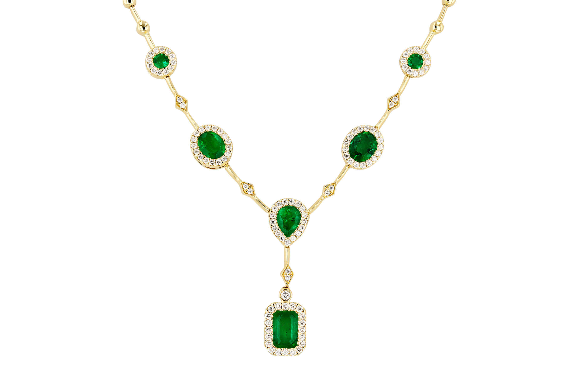 G294-47913: NECKLACE 1.66 TW EMERALD 2.08 TGW (17")